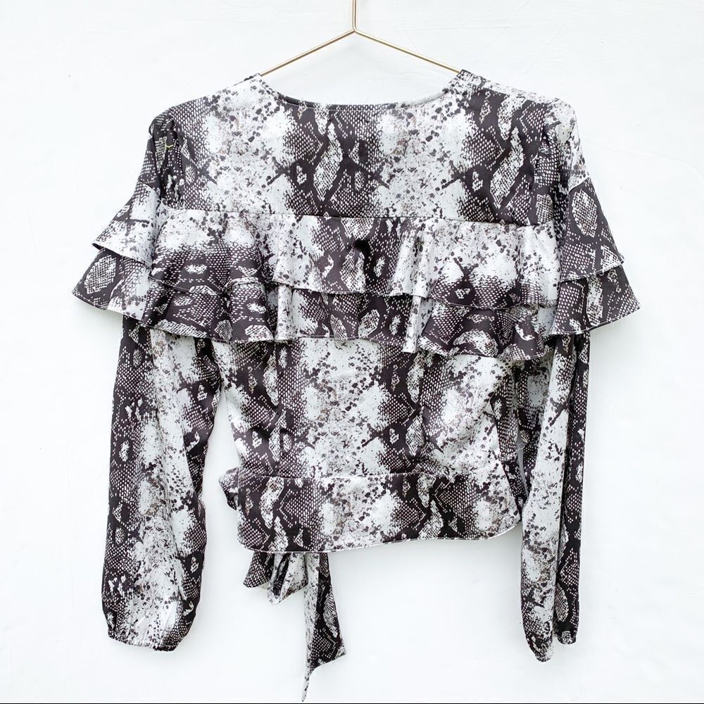 Gianni Bini Python Snakeskin Ruffle Wrap Top - image 8